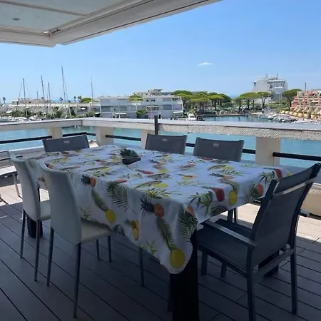 Marina Vue *